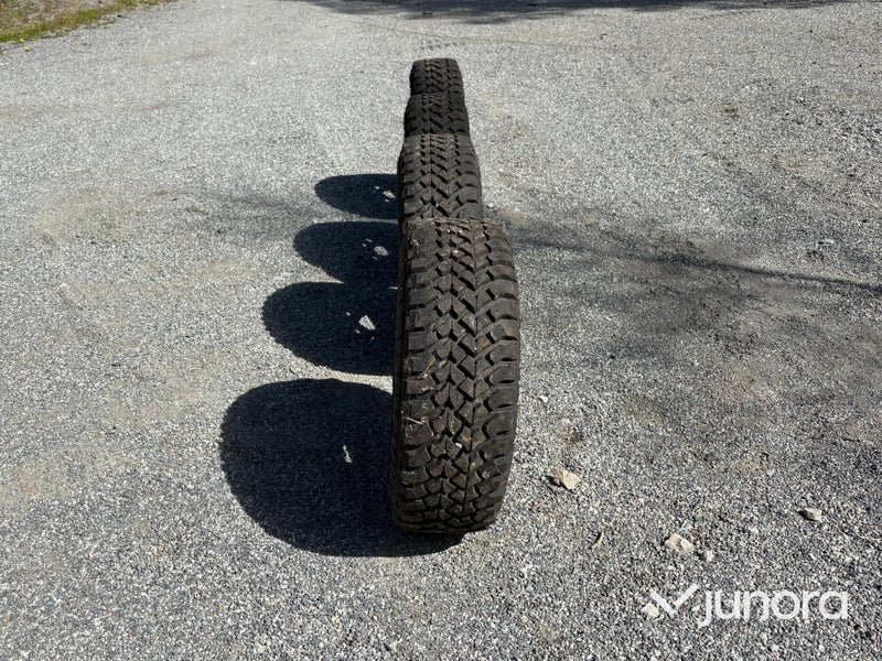 Däck och fälg Hankook Dynapro MT till Pickup