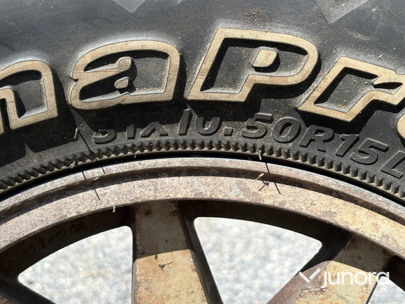 Däck och fälg Hankook Dynapro MT till Pickup