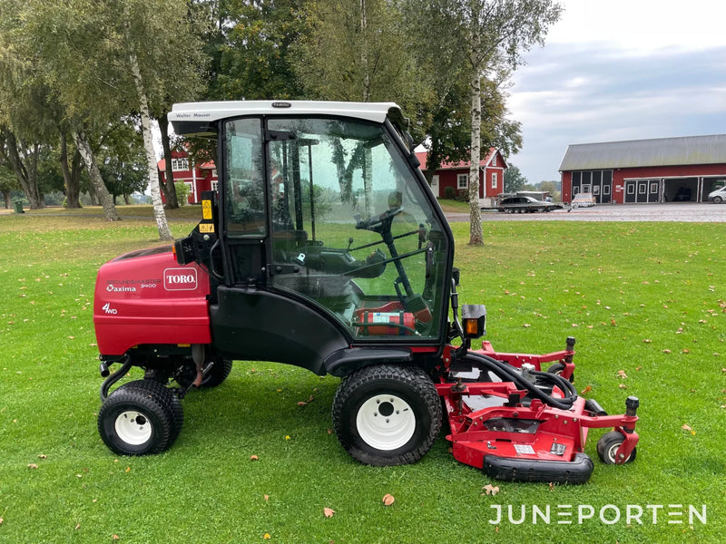 Åkgräsklippare Toro 3400D med hytt