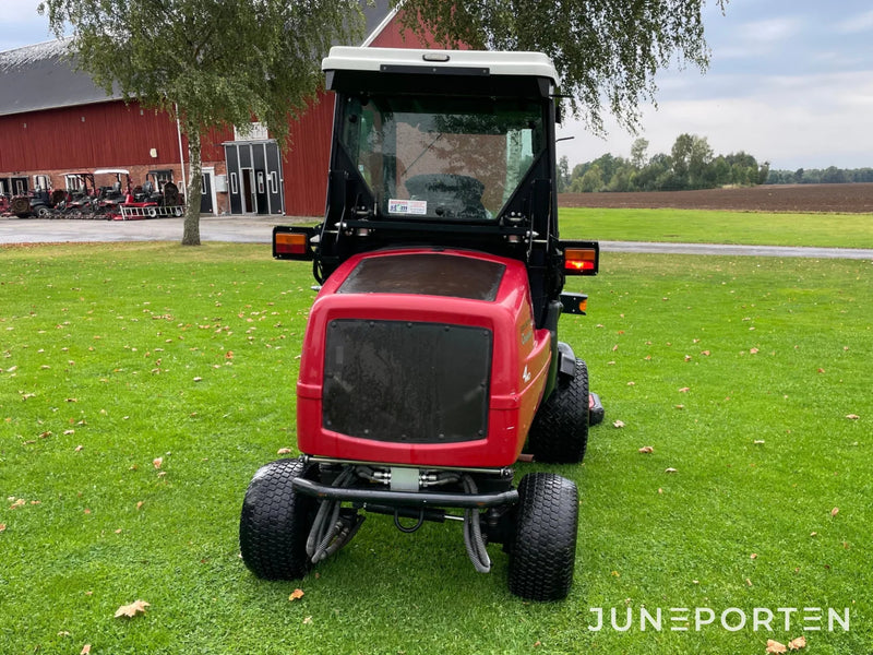 Åkgräsklippare Toro 3400D med hytt