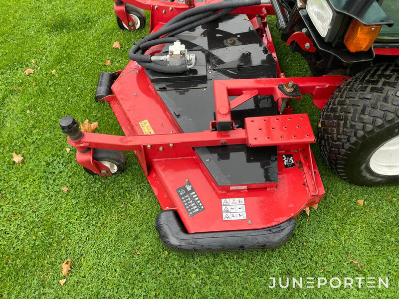 Åkgräsklippare Toro 3400D med hytt