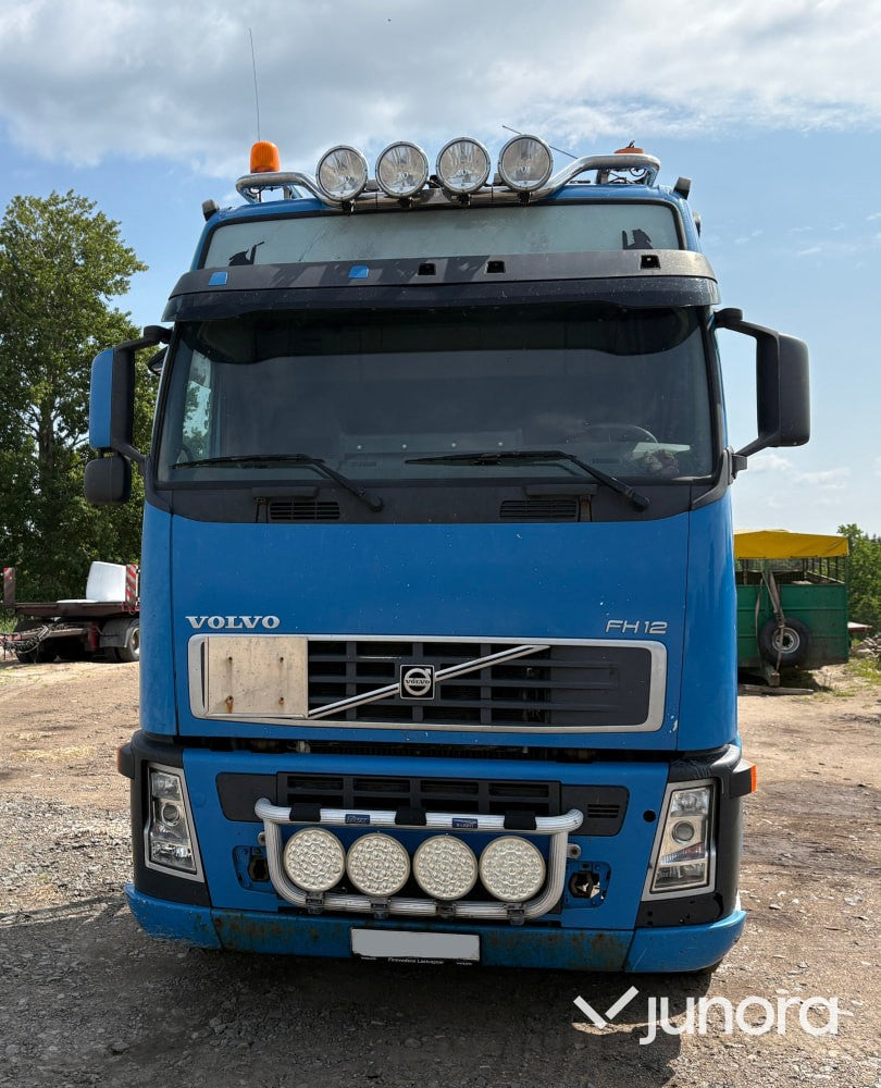 Lastbil Volvo FH12