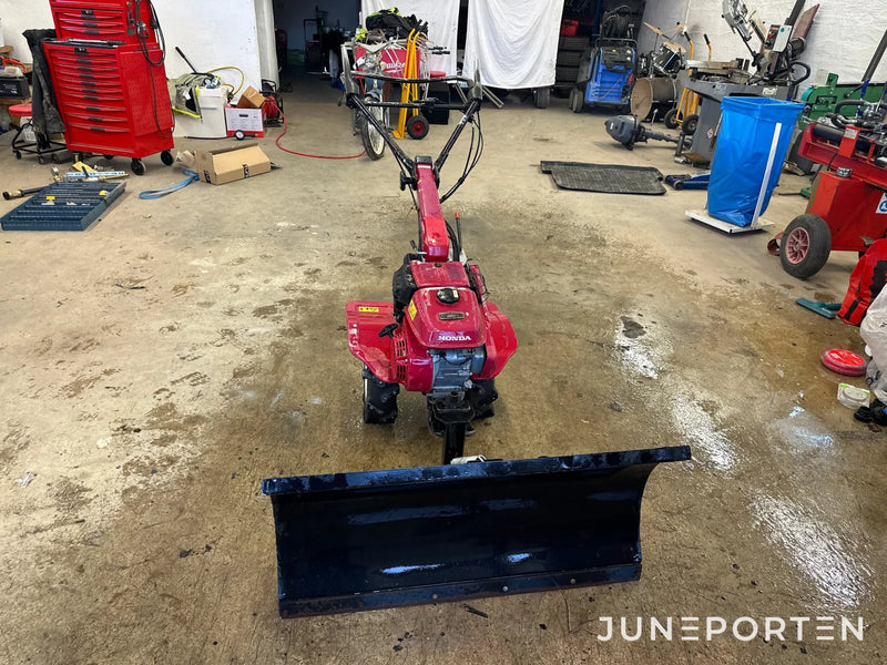 2 hjulstraktor Honda F560 Snöplog