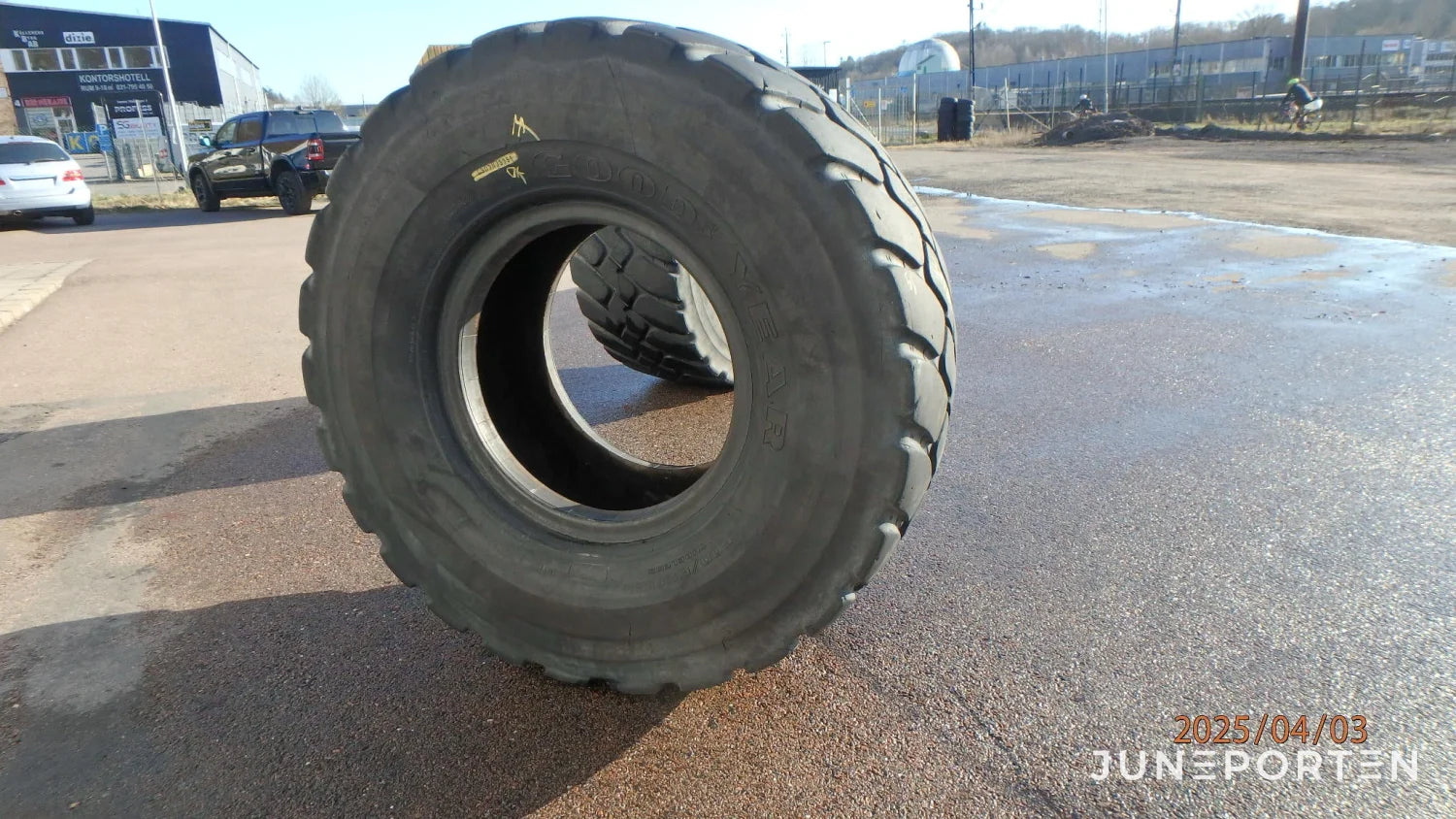 2st Begagnade Lastmaskinsdäck GoodYear GP3D 600/65R25*L3