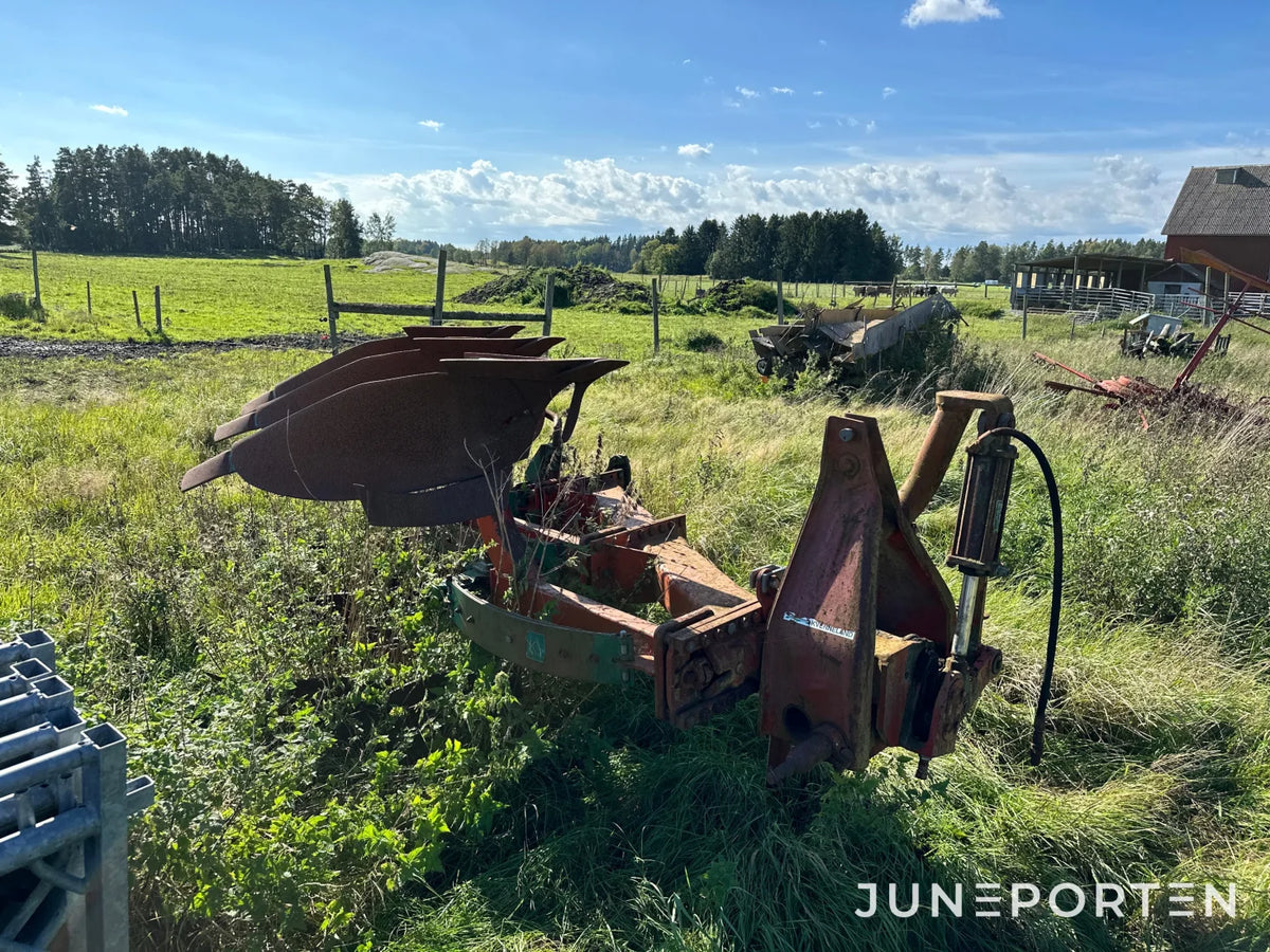 3-skärig växelplog Kverneland