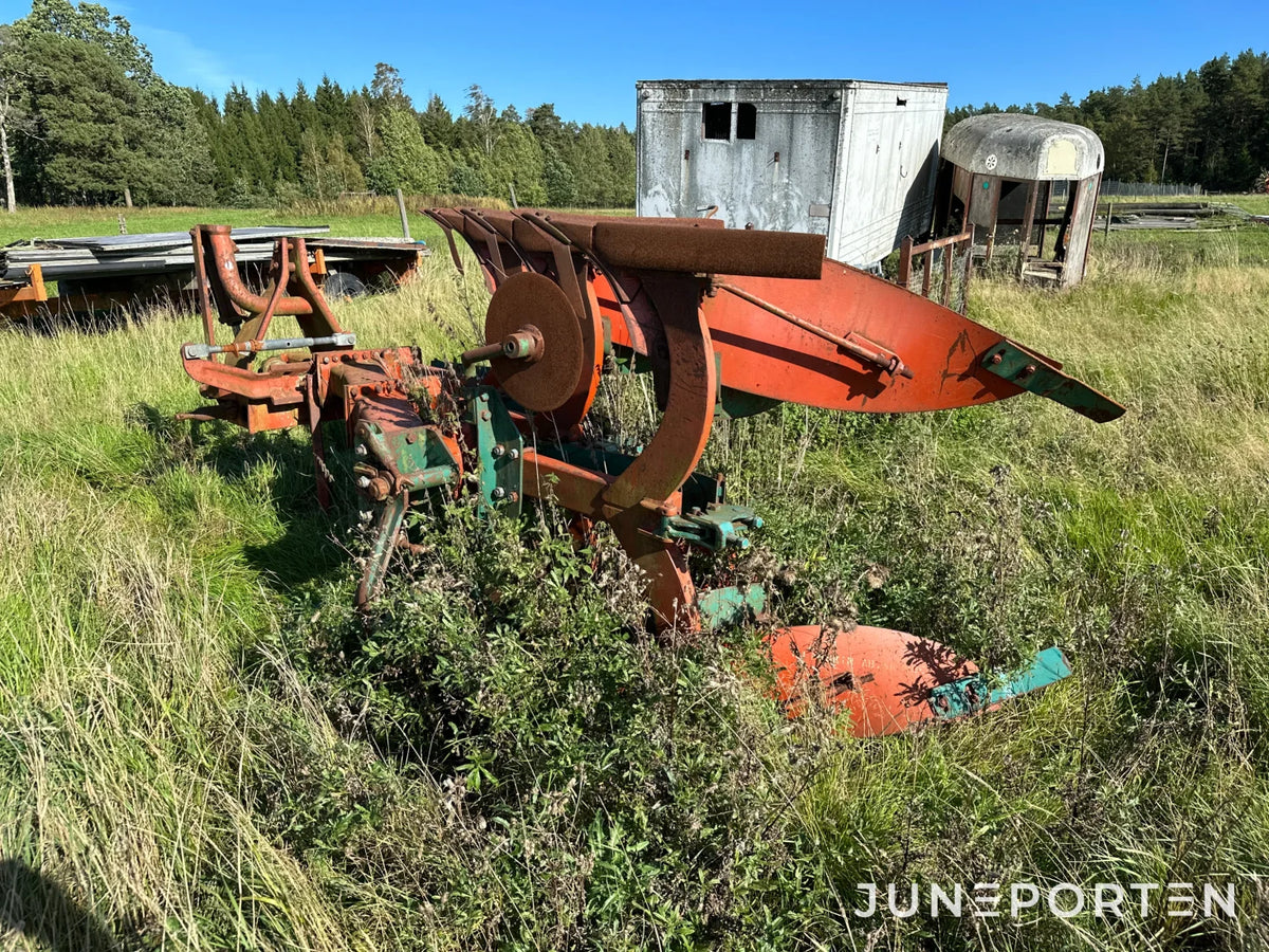 3-skärig växelplog Kverneland