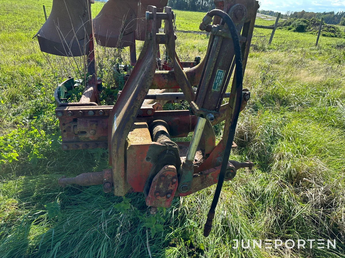 3-skärig växelplog Kverneland