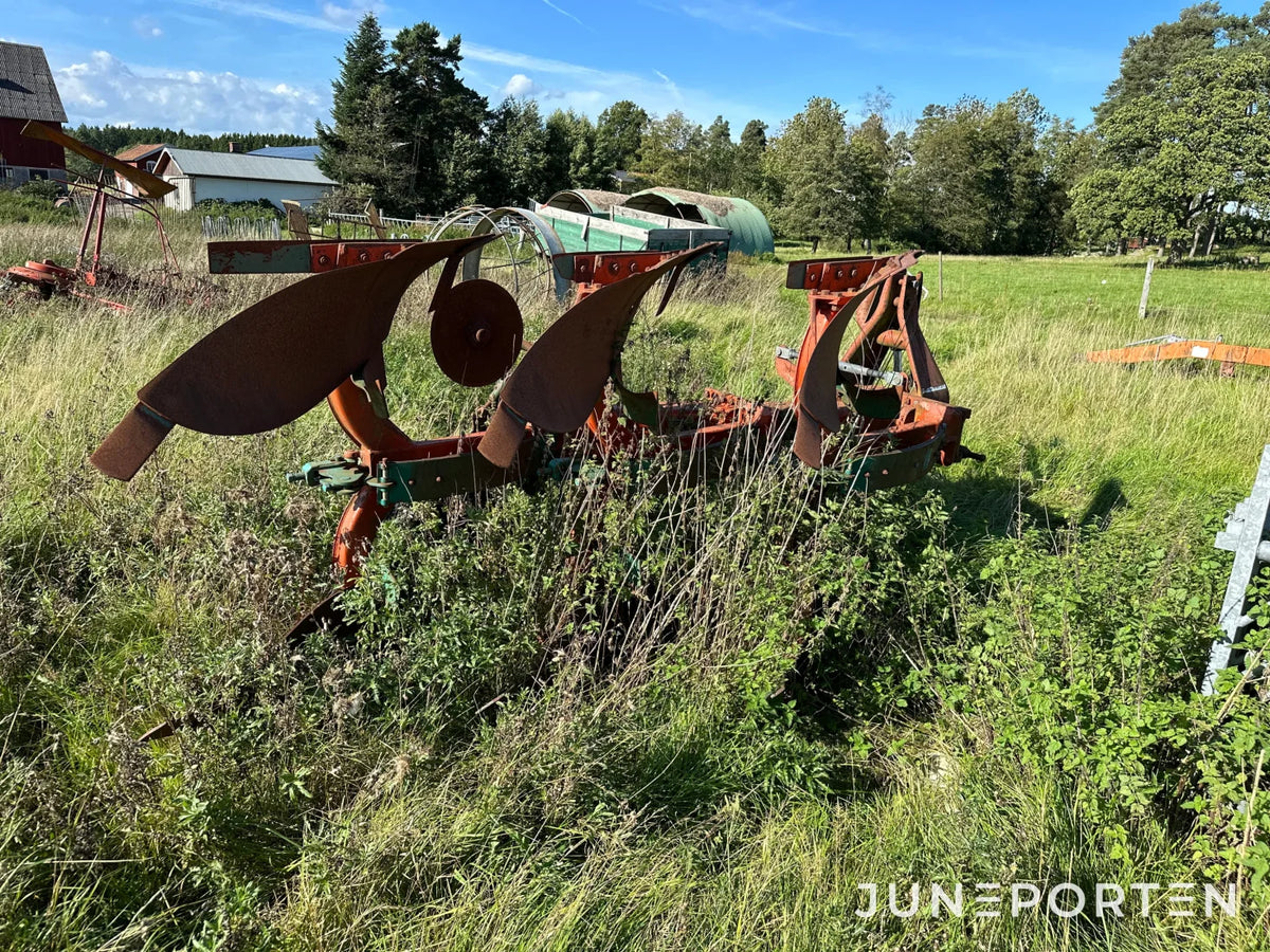 3-skärig växelplog Kverneland