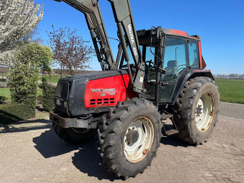 Valtra Valmet 6200
