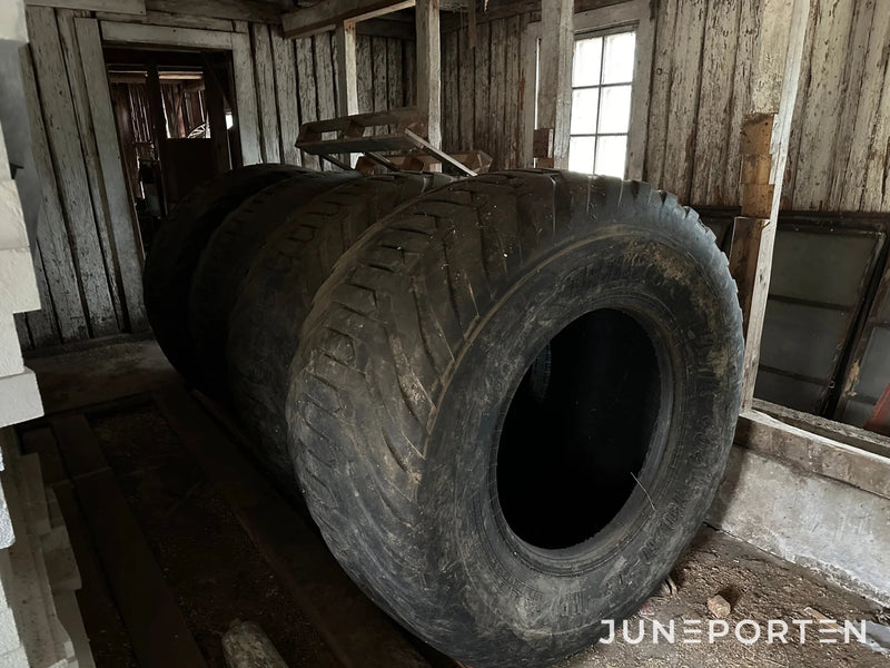 4 st Däck Trelleborg 750/60-30.5