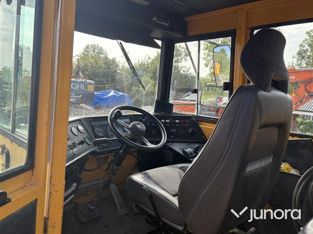 Dumper VOLVO 5350 6X6 (A25)