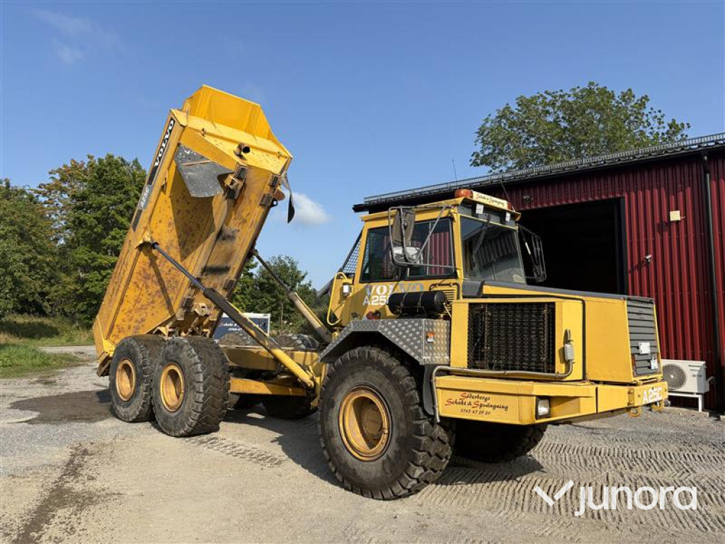 Dumper VOLVO 5350 6X6 (A25)