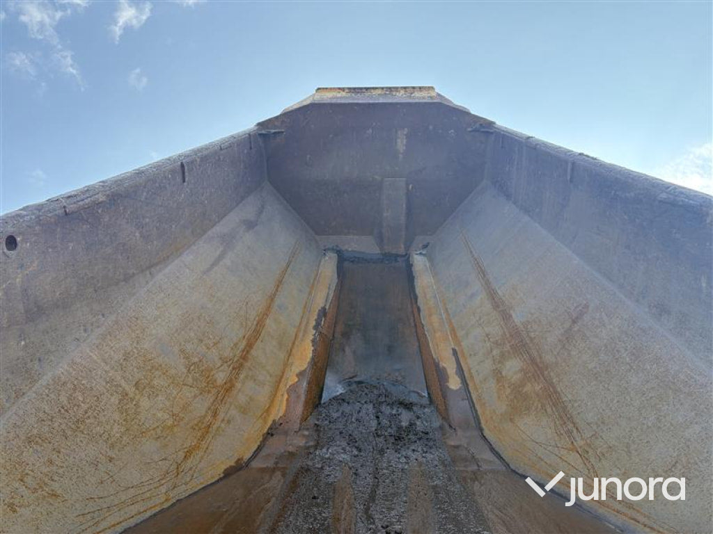 Dumper VOLVO 5350 6X6 (A25)
