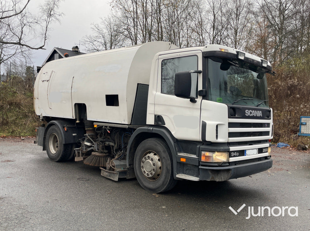 Sop och Uppsamlarbil Scania 94D / 260