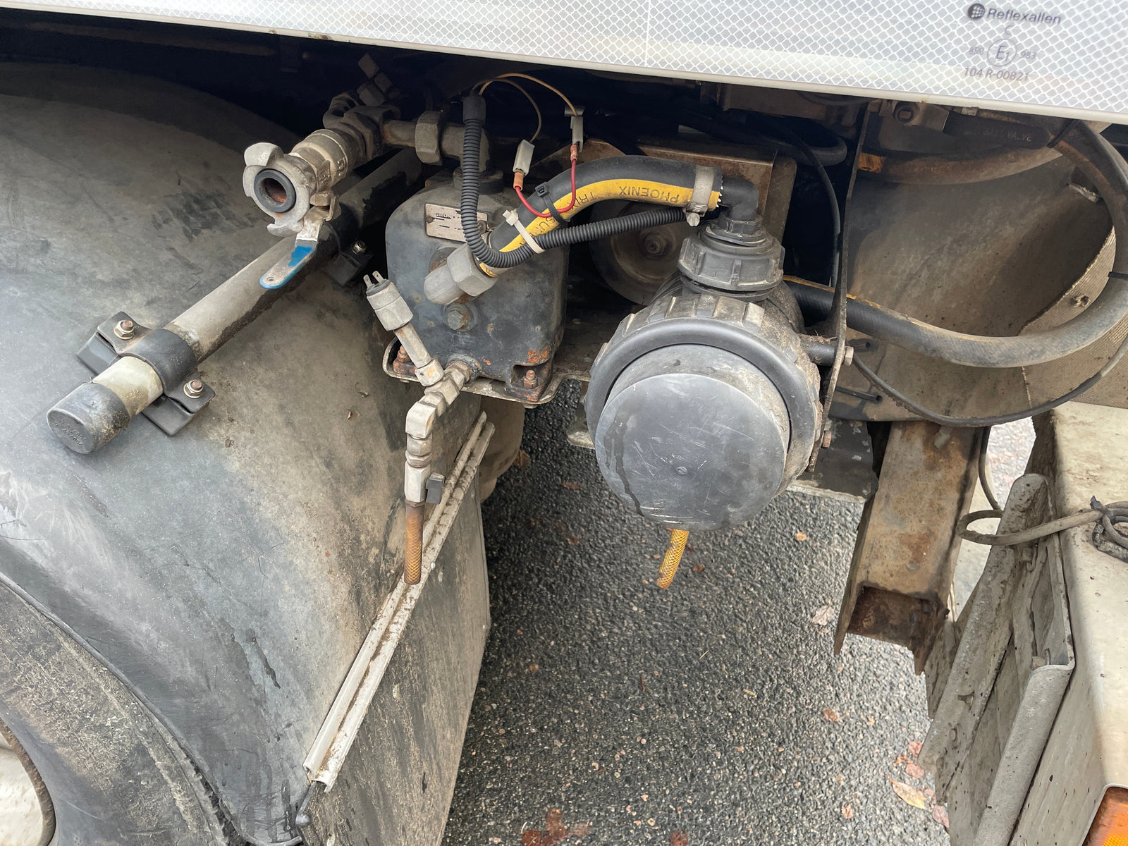 Sop och Uppsamlarbil Scania 94D / 260