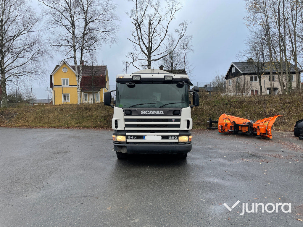 Sop och Uppsamlarbil Scania 94D / 260