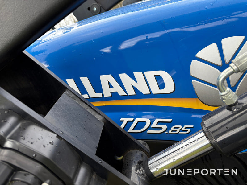 New Holland TD5.85 4WD