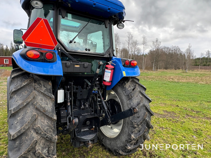 New Holland TD5.85 4WD