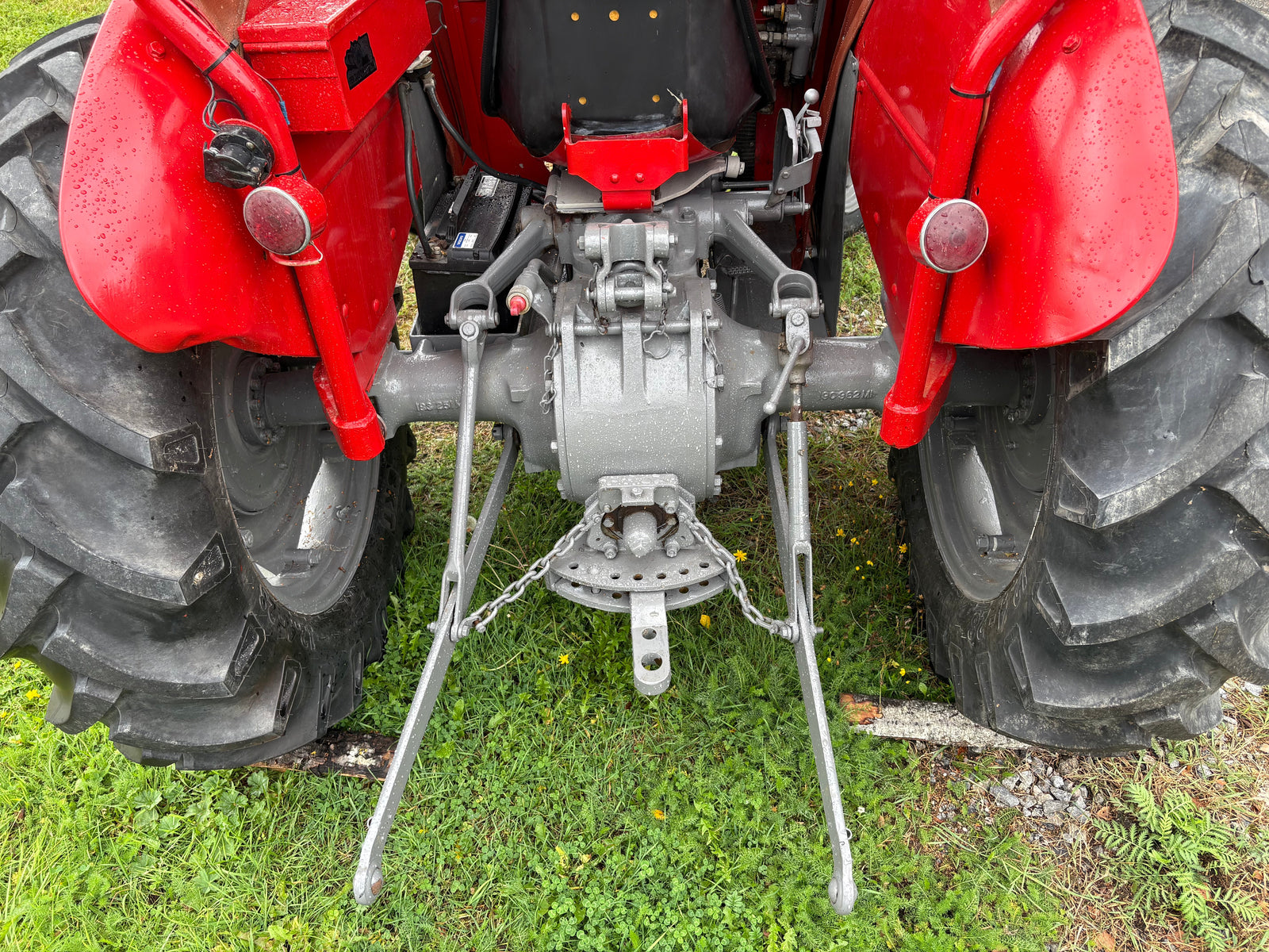Nyrenoverad Massey Ferguson 35-X