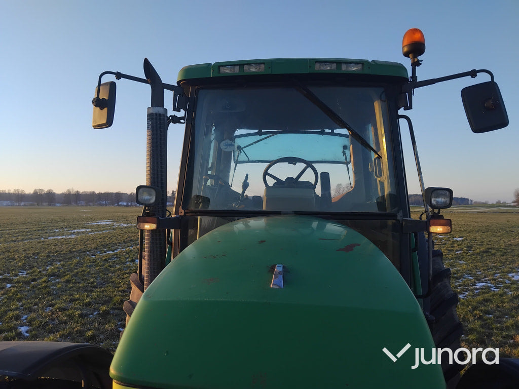 Traktor - John Deere, 6910