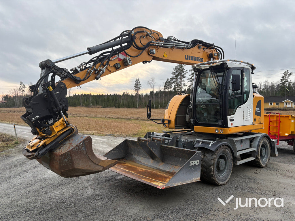 Grävmaskin – Liebherr A 914 Compact Litronic