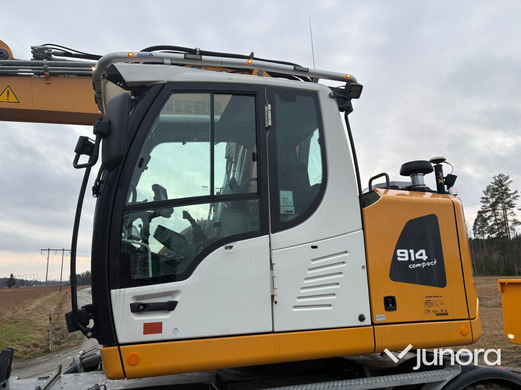 Grävmaskin – Liebherr A 914 Compact Litronic