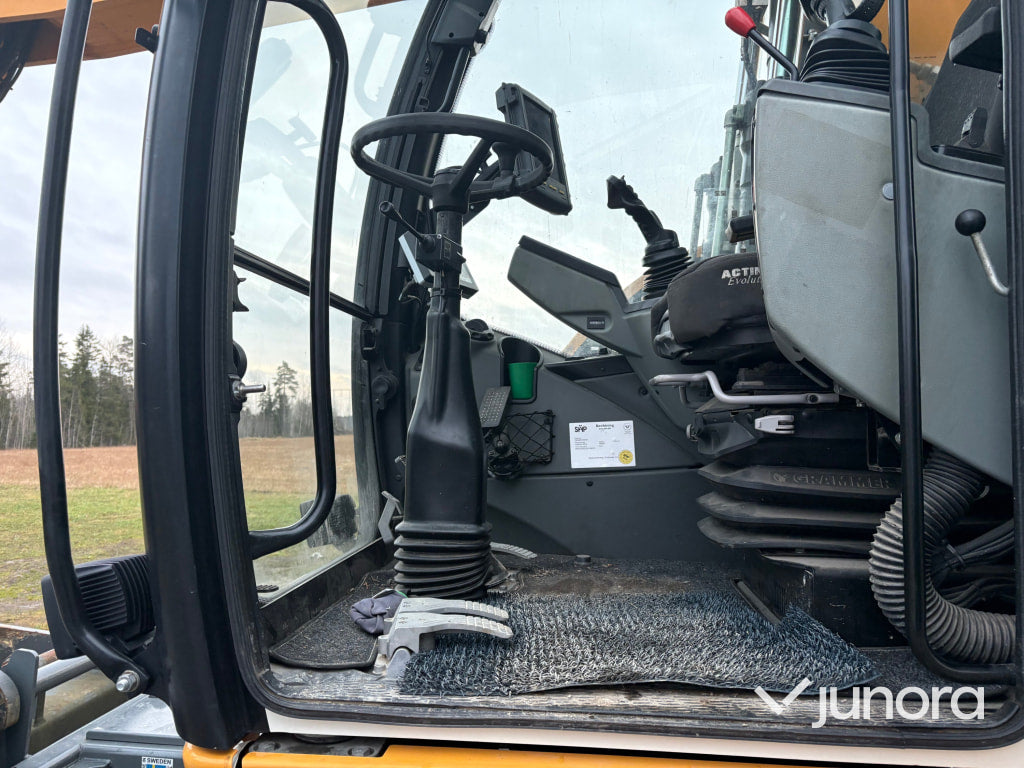 Grävmaskin – Liebherr A 914 Compact Litronic