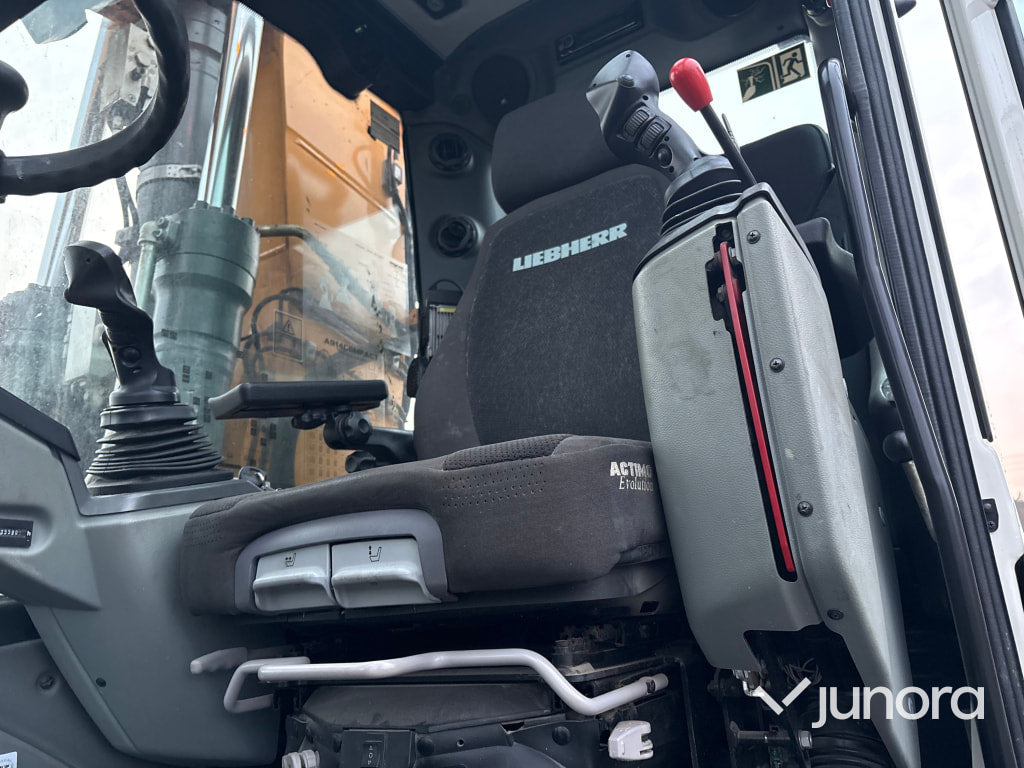 Grävmaskin – Liebherr A 914 Compact Litronic