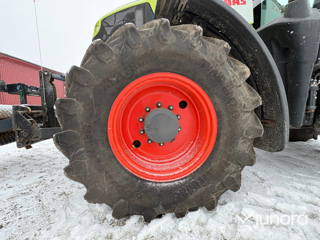 Traktor - Claas, Axion 830