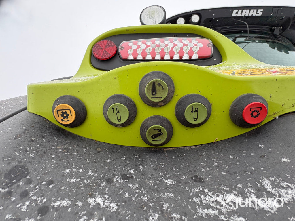 Traktor - Claas, Axion 830