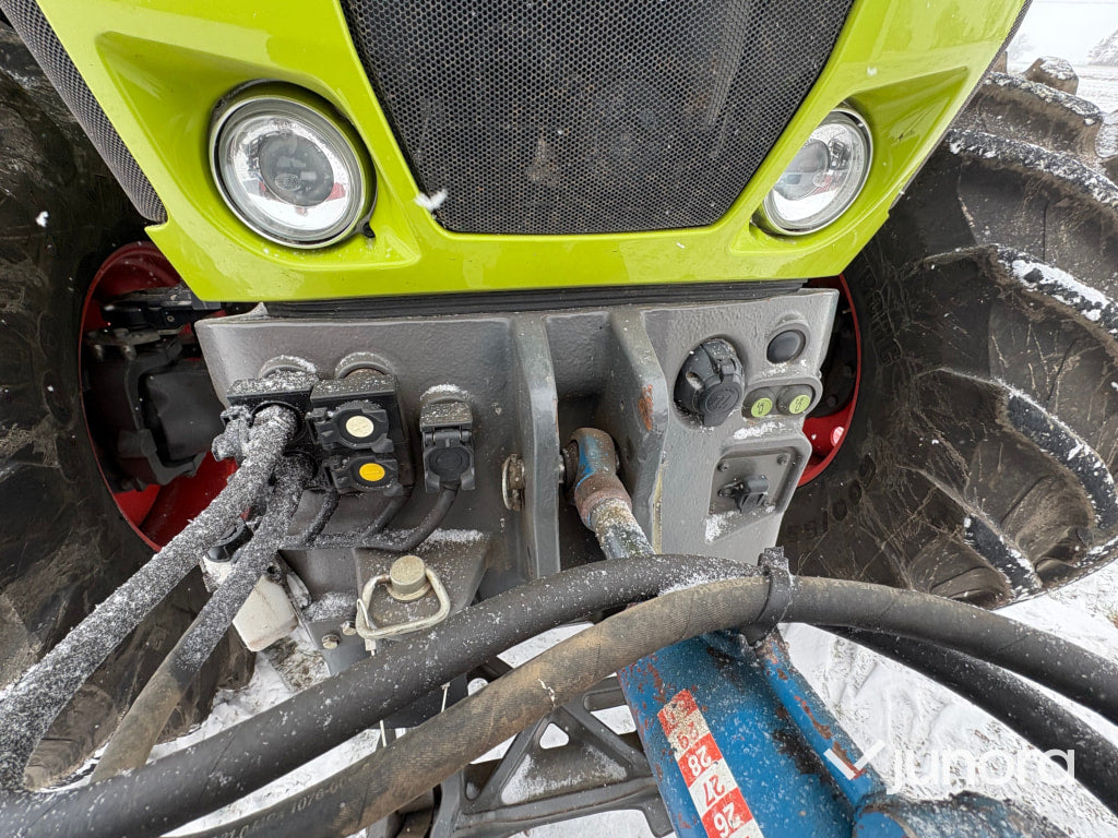 Traktor - Claas, Axion 830