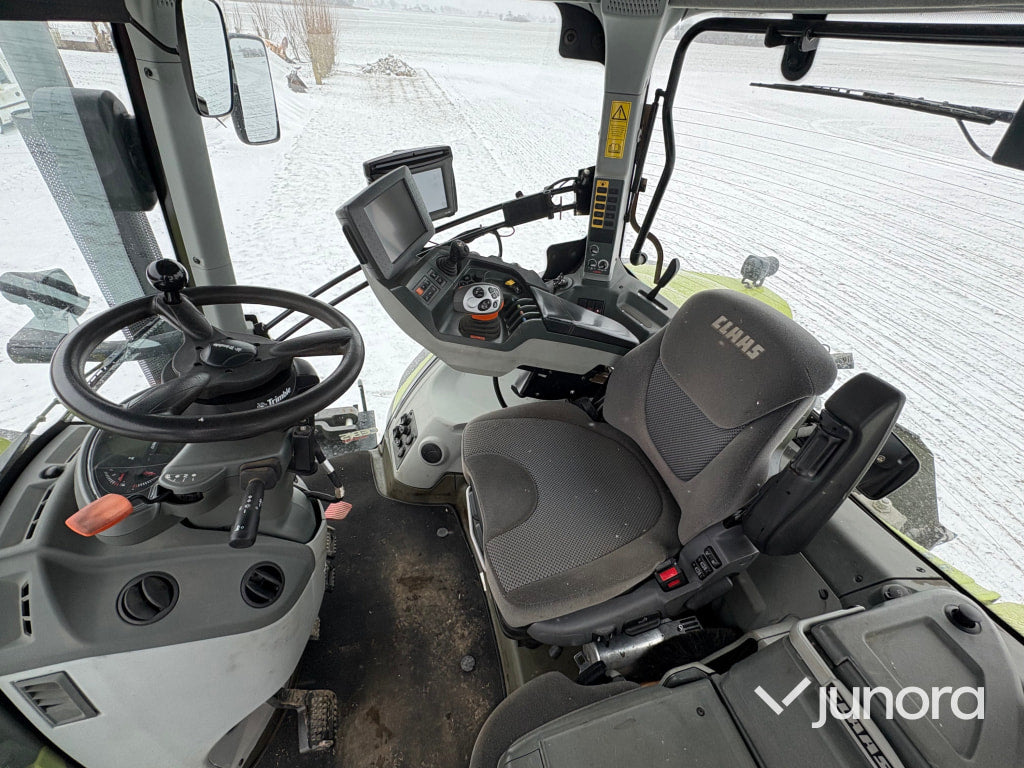 Traktor - Claas, Axion 830