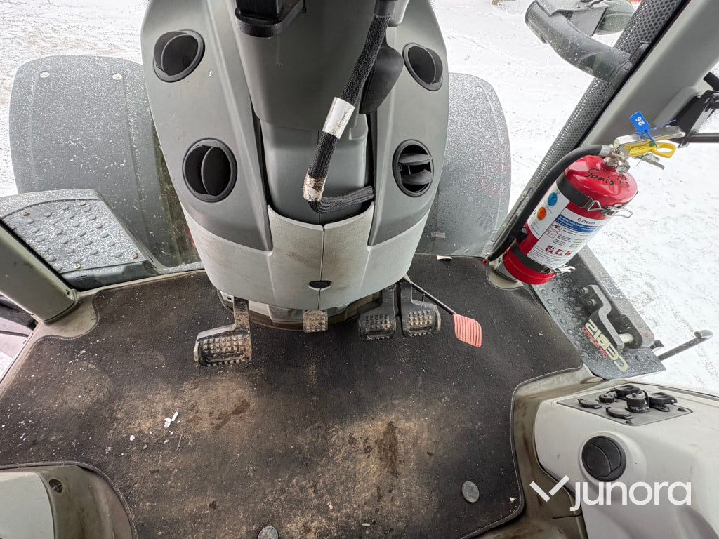 Traktor - Claas, Axion 830