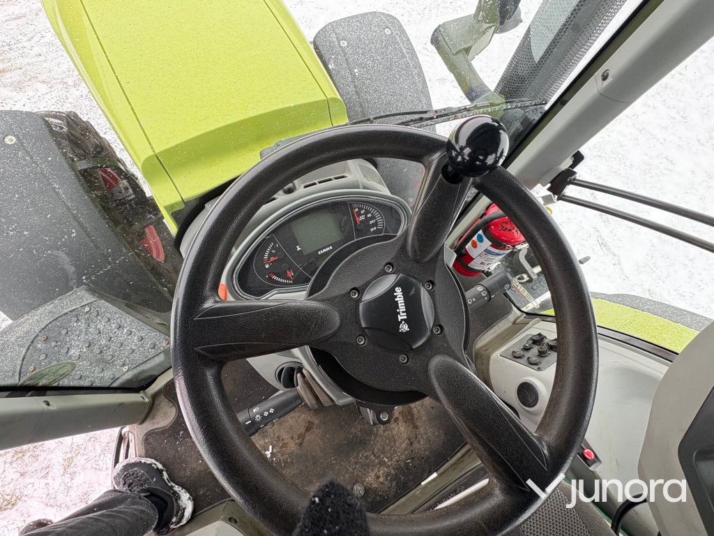 Traktor - Claas, Axion 830