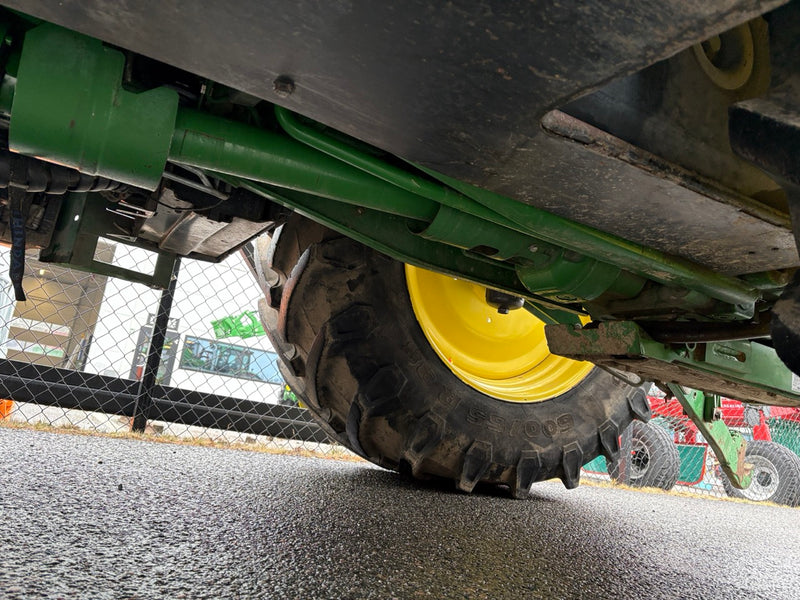 Traktor - John Deere 6130M med lastare & frontlyft