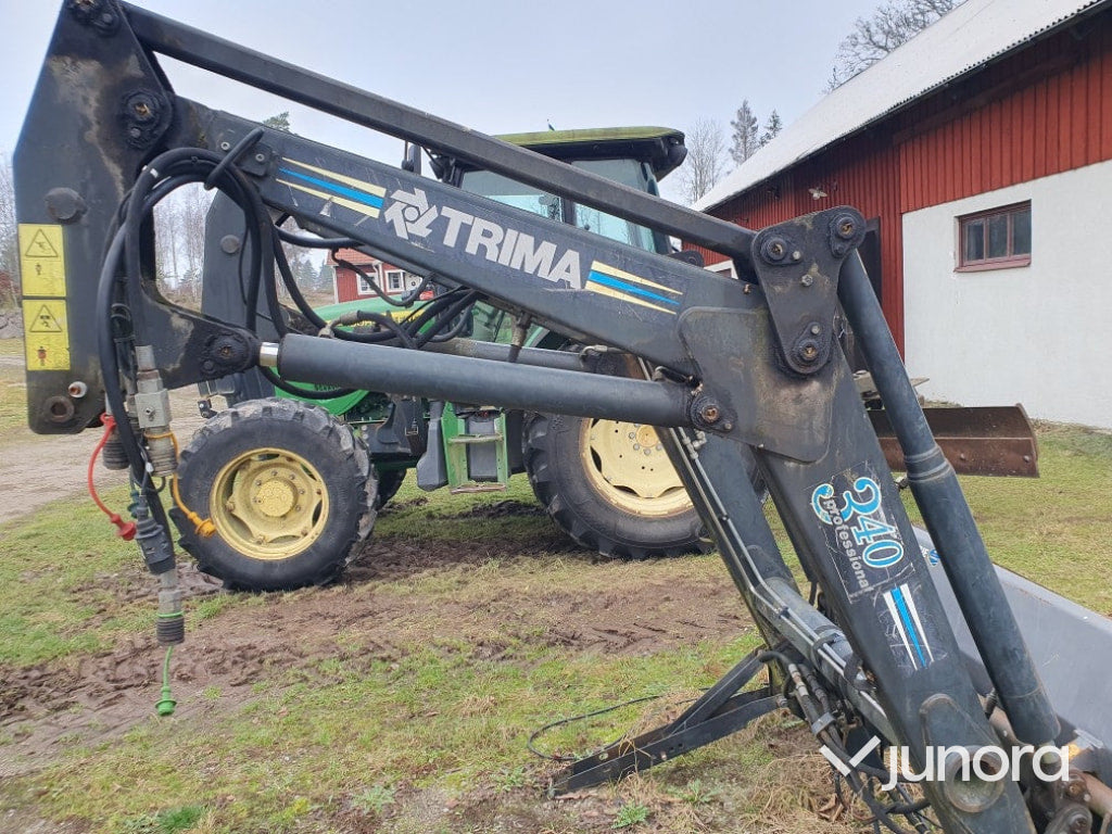 Traktor - John Deere 5820