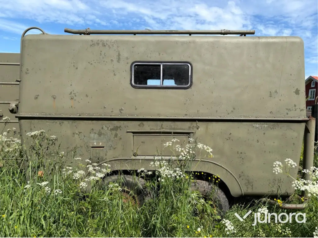 Veteranlastbil  - Volvo F85 + verktygsvagn 2