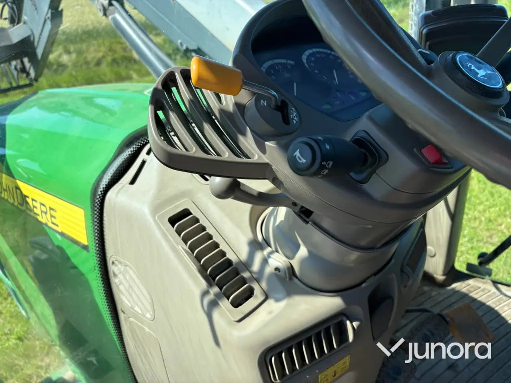 Traktor med frontlastare - John Deere 7530, Quicke Q75