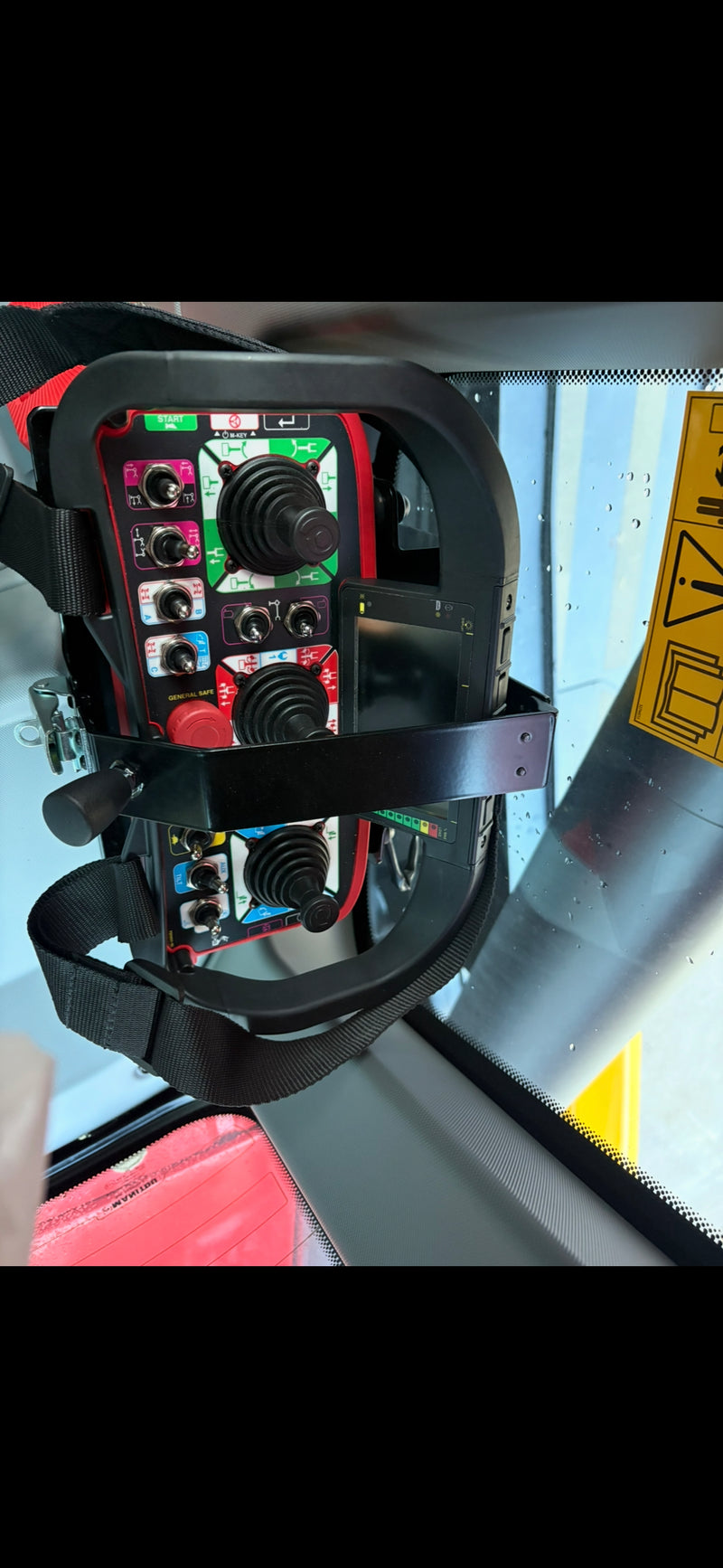 Teleskoplastare Manitou MRT 2570 inkl. tillbehör