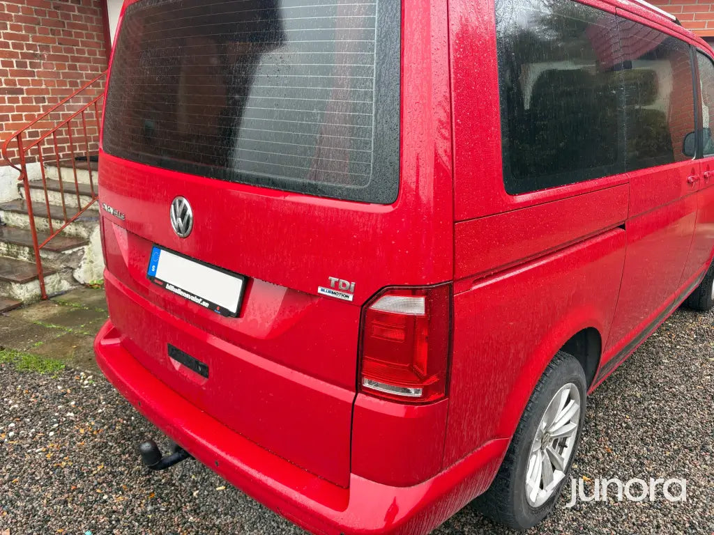 Arbetsbil Volkswagen Caravelle T6 2.0 TDI