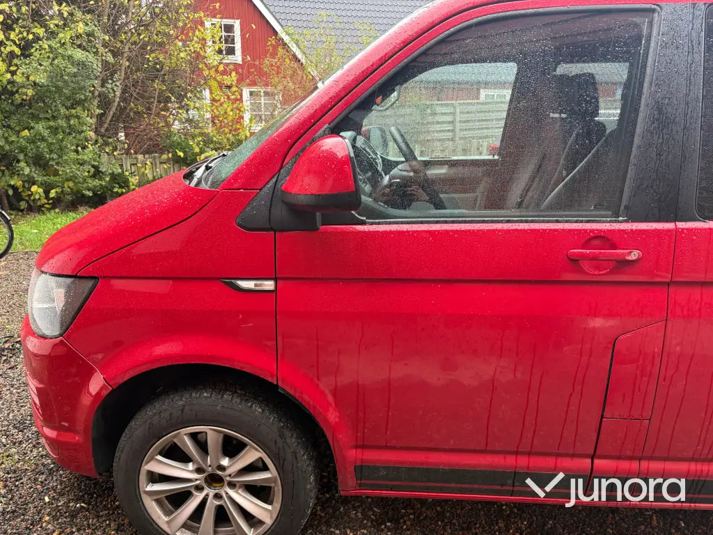 Arbetsbil Volkswagen Caravelle T6 2.0 TDI