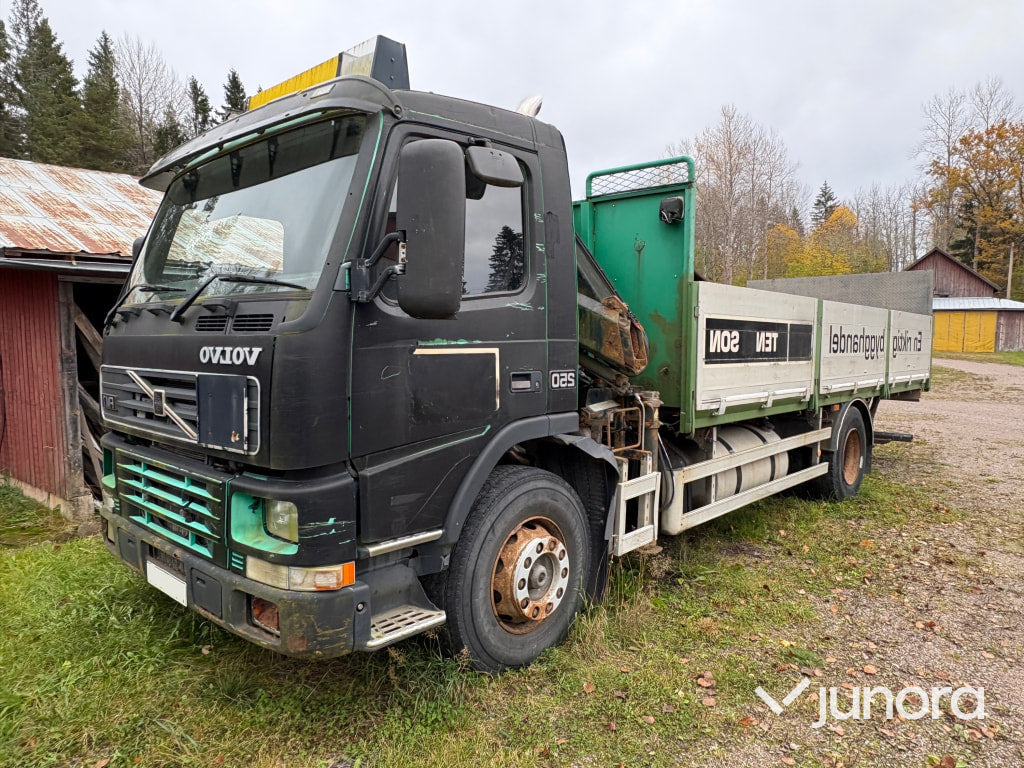 Kranbil - Volvo FM7 4*2