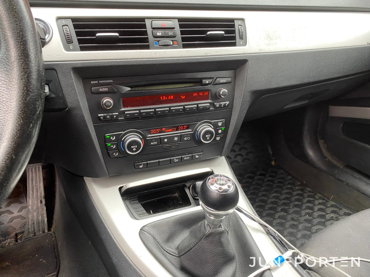A-traktor BMW 320d xDrive