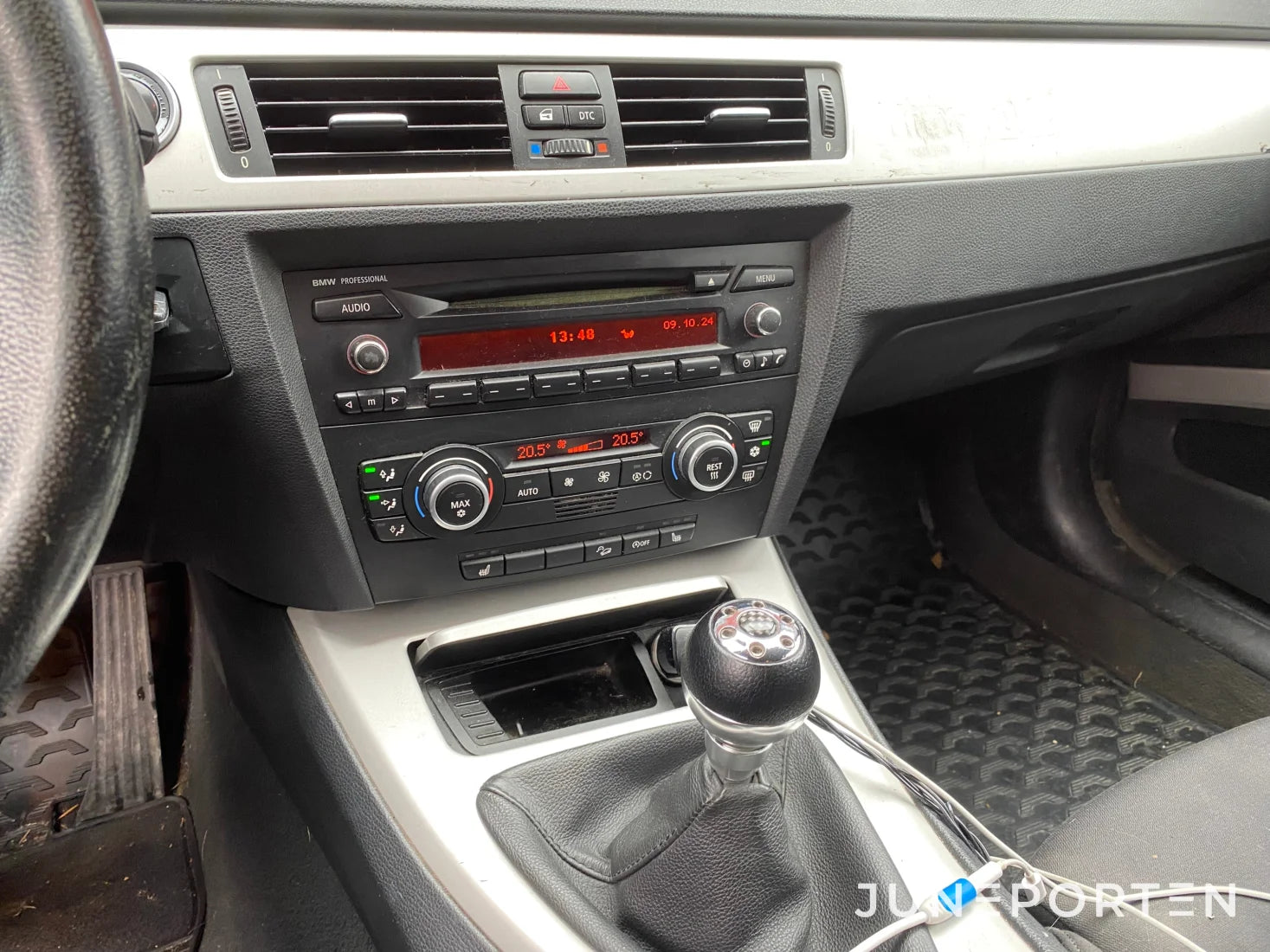 A-traktor BMW 320d xDrive