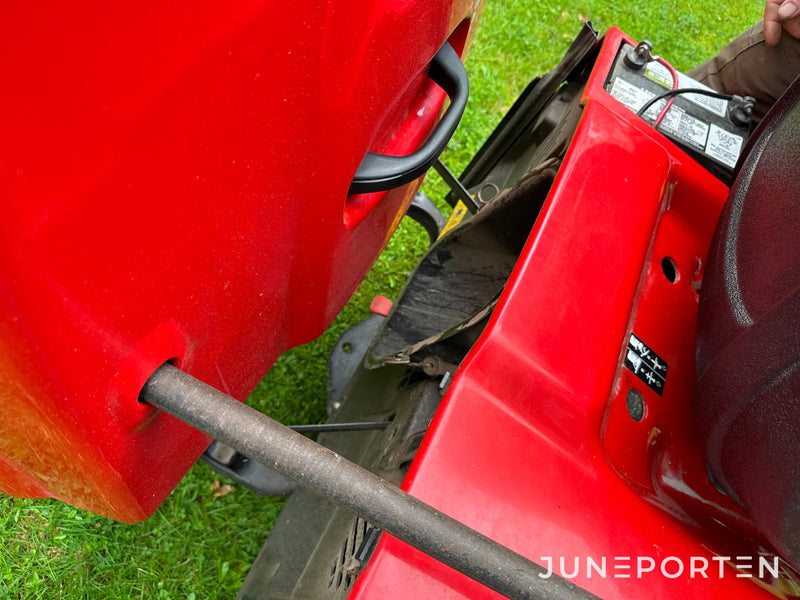 Åkgräsklippare Jonsered LT2217CMA