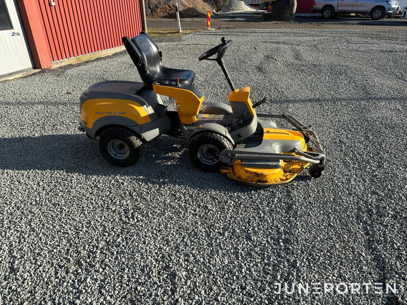 Åkgräsklippare Stiga Park Pro 25 4WD