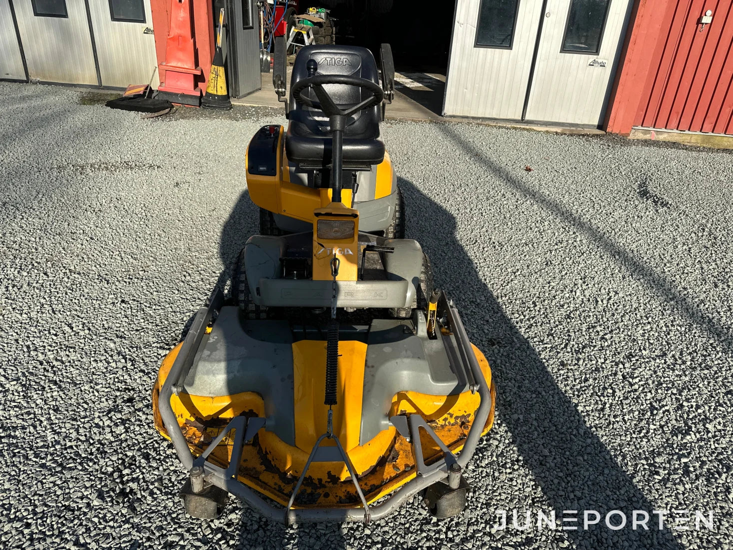 Åkgräsklippare Stiga Park Pro 25 4WD