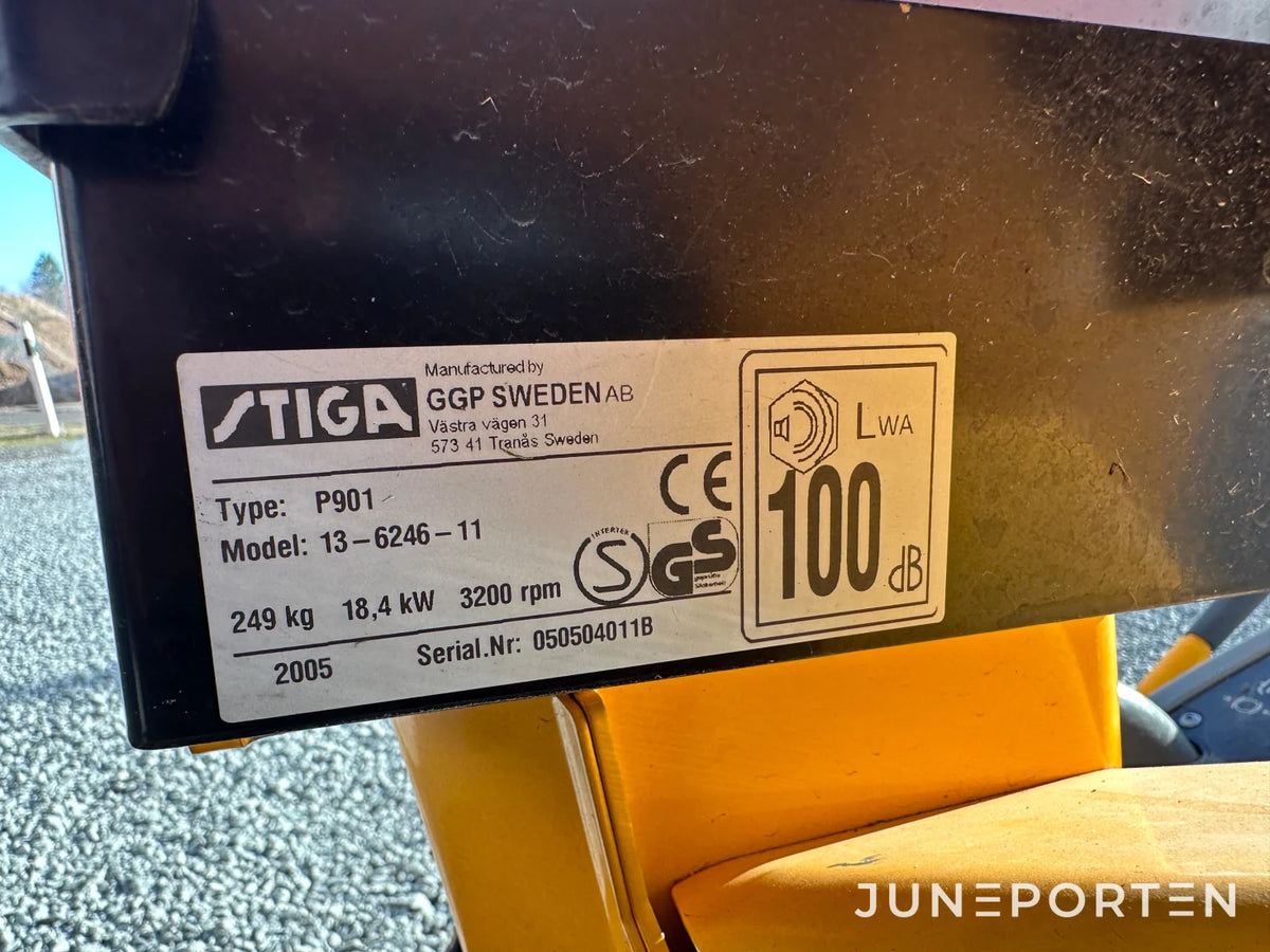 Åkgräsklippare Stiga Park Pro 25 4WD
