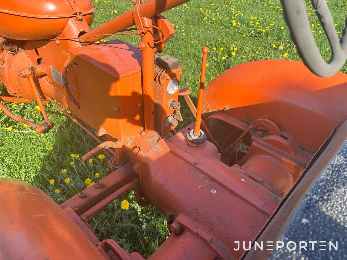 Veterantraktor Allis-Chalmers B