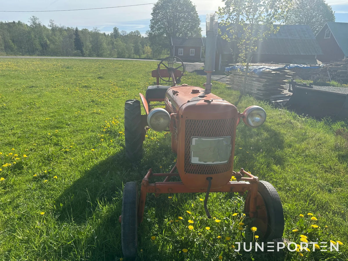 Veterantraktor Allis-Chalmers B